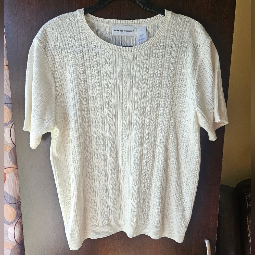 Alfred Dunner Ivory Ribbed Knit Top Size Medium